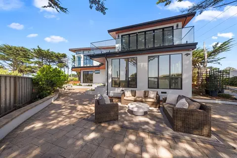 Exterior - 155 Reef Point Rd, Moss Beach, CA 94038 photo 4 of 4