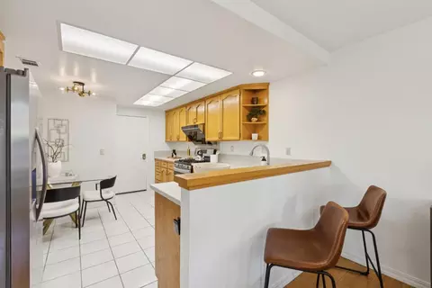 Kitchen - 2118 Cuesta Dr, Milpitas, CA 95035 photo 2 of 9