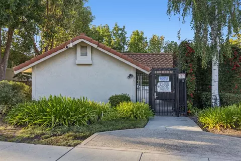 Exterior - 2118 Cuesta Dr, Milpitas, CA 95035 photo 20 of 25