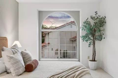 Bedroom - 2118 Cuesta Dr, Milpitas, CA 95035 photo 3 of 11