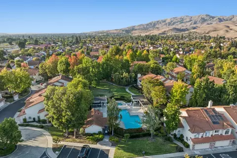 View/Area - 2118 Cuesta Dr, Milpitas, CA 95035 photo 3 of 7