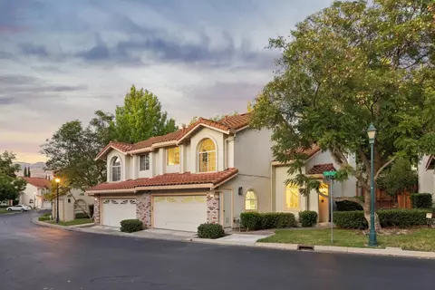 Exterior - 2118 Cuesta Dr, Milpitas, CA 95035 photo 2 of 25