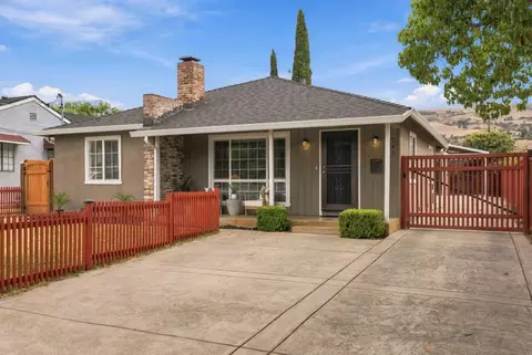 242 Laumer Ave, San Jose, CA 95127