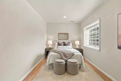 Bedroom - 242 Laumer Ave, San Jose, CA 95127 photo 4 of 6