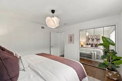 Bedroom - 242 Laumer Ave, San Jose, CA 95127 photo 2 of 6