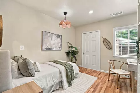 Bedroom - 242 Laumer Ave, San Jose, CA 95127 photo 5 of 6