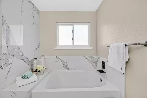 Bath - 674 Canterbury Pl, Milpitas, CA 95035 photo 5 of 7