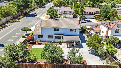 View/Area - 674 Canterbury Pl, Milpitas, CA 95035 photo 2 of 13