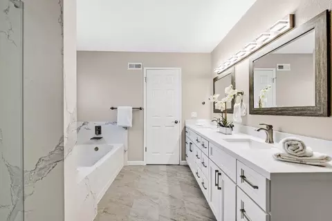 Bath - 674 Canterbury Pl, Milpitas, CA 95035 photo 4 of 7