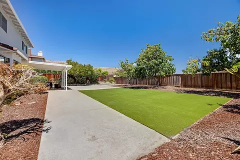 Exterior - 674 Canterbury Pl, Milpitas, CA 95035 photo 7 of 11