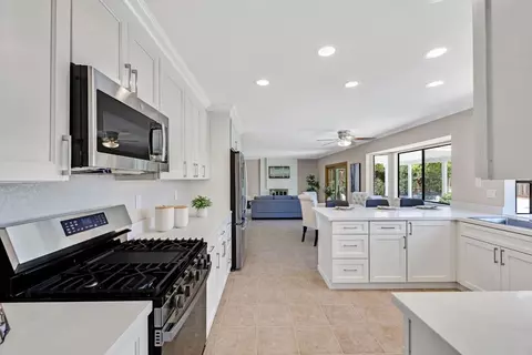 Kitchen - 674 Canterbury Pl, Milpitas, CA 95035 photo 4 of 4