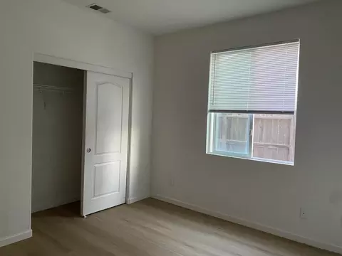 Bedroom - Durer Dr, Patterson, CA 95363 photo 3 of 3