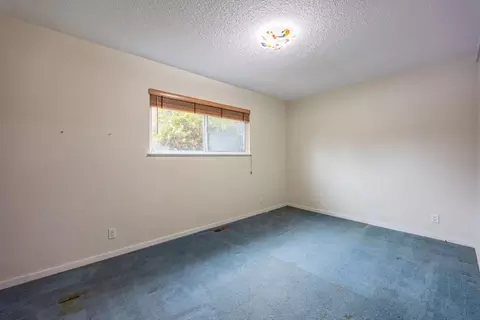 Bedroom - 301 Beach St, Moss Beach, CA 94038 photo 1 of 6