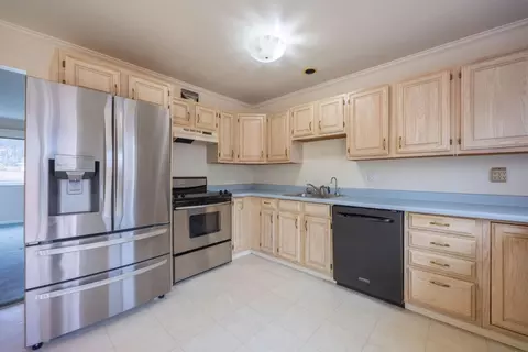 Kitchen - 301 Beach St, Moss Beach, CA 94038 photo 3 of 3