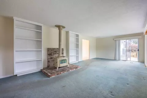 Living - 301 Beach St, Moss Beach, CA 94038 photo 1 of 3