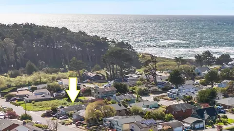 View/Area - 301 Beach St, Moss Beach, CA 94038 photo 2 of 2