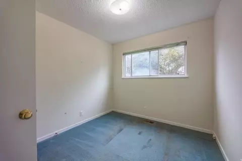Bedroom - 301 Beach St, Moss Beach, CA 94038 photo 3 of 6