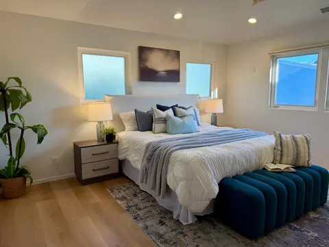 Bedroom - 350 6th Ave, Santa Cruz, CA 95062 photo 1 of 3