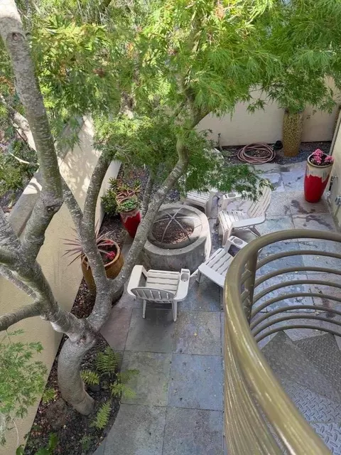 Exterior - 350 6th Ave, Santa Cruz, CA 95062 photo 3 of 5