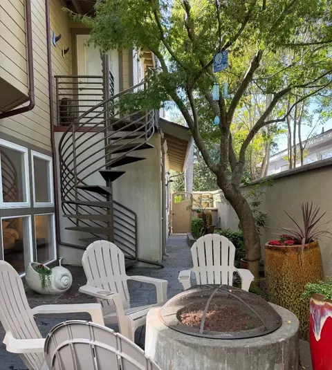 Exterior - 350 6th Ave, Santa Cruz, CA 95062 photo 2 of 5