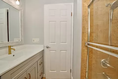 Bath - 1047 N Abbott Ave, Milpitas, CA 95035 photo 2 of 2