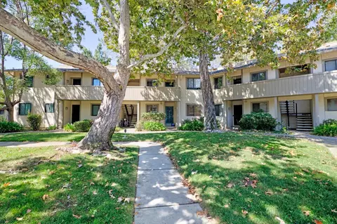 Exterior - 1047 N Abbott Ave, Milpitas, CA 95035 photo 8 of 11