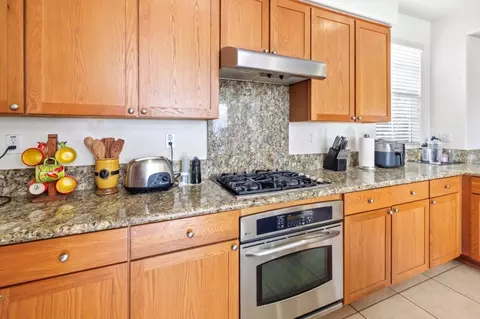 Kitchen - 1204 Palermo Dr, Salinas, CA 93905 photo 3 of 6
