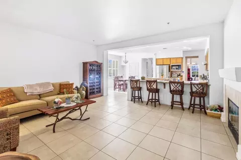 Living - 1204 Palermo Dr, Salinas, CA 93905 photo 2 of 2