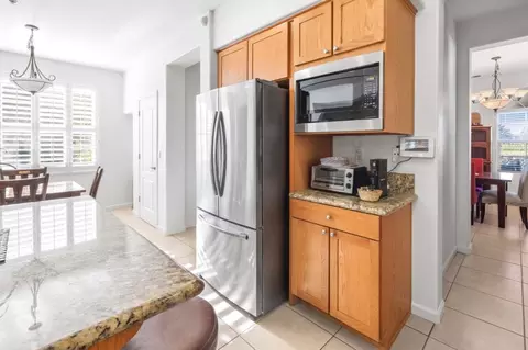 Kitchen - 1204 Palermo Dr, Salinas, CA 93905 photo 5 of 6