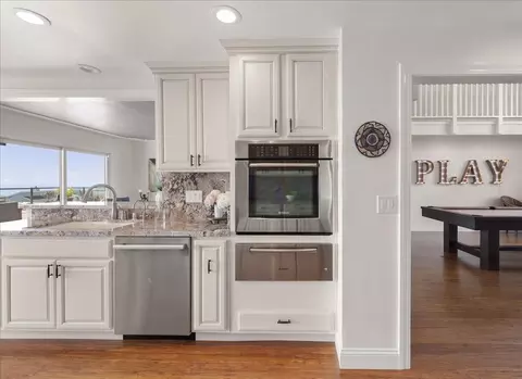 Kitchen - 1058 Via Tornasol, Aptos, CA 95003 photo 4 of 5