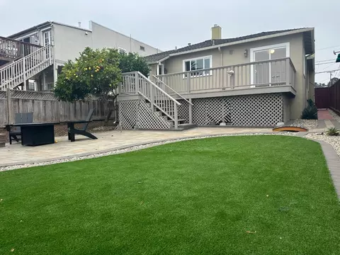 Exterior - 307 Monroe St, Monterey, CA 93940 photo 5 of 7