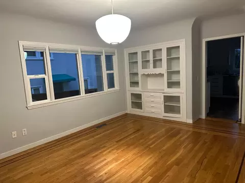 Living - 307 Monroe St, Monterey, CA 93940 photo 3 of 4