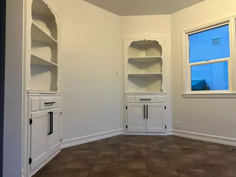 Living - 307 Monroe St, Monterey, CA 93940 photo 1 of 4