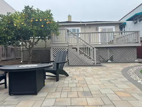 Exterior - 307 Monroe St, Monterey, CA 93940 photo 4 of 7