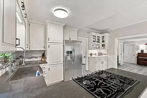 Kitchen - 307 E 6th St, Gilroy, CA 95020 photo 2 of 5