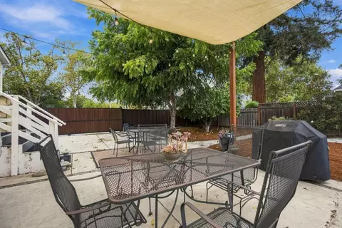 Exterior - 307 E 6th St, Gilroy, CA 95020 photo 8 of 12