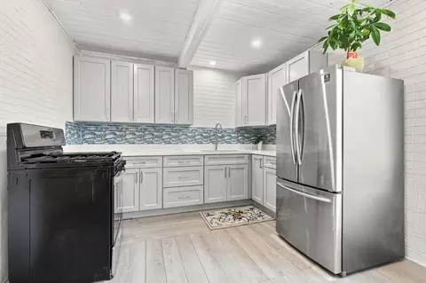 Kitchen - 1582 Magazine St, Vallejo, CA 94591 photo 1 of 3