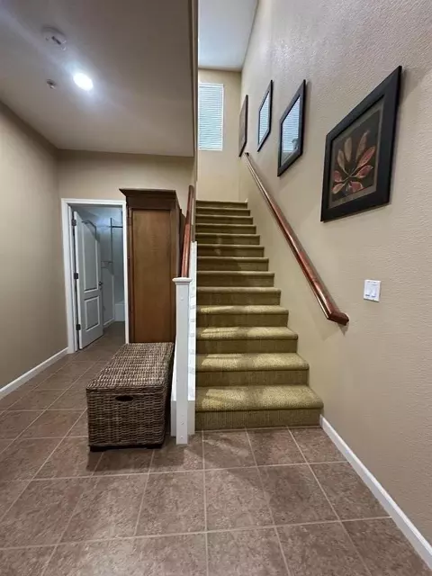 Entry Way - 1221 Modena St, Salinas, CA 93905 photo 6 of 16