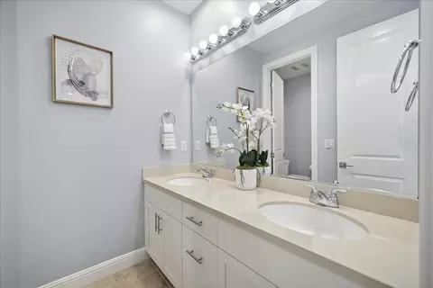 Bath - 4437 Sunset View Dr, Dublin, CA 94568 photo 6 of 6