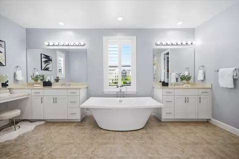 Bath - 4437 Sunset View Dr, Dublin, CA 94568 photo 2 of 6