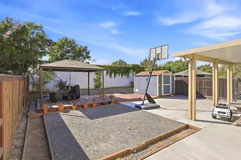 Exterior - 5357 Gramercy Cir, Fairfield, CA 94533 photo 5 of 5