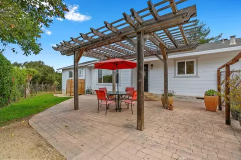 Exterior - 28 Vista Dr, Salinas, CA 93907 photo 1 of 12