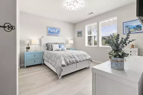Bedroom - 6385 Paysar Ln, Gilroy, CA 95020 photo 2 of 12