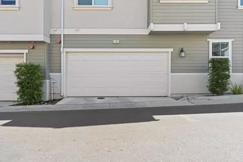 Exterior - 6385 Paysar Ln, Gilroy, CA 95020 photo 2 of 8
