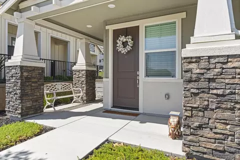 Exterior - 6385 Paysar Ln, Gilroy, CA 95020 photo 1 of 8