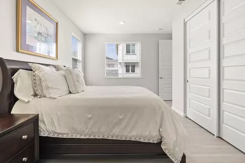 Bedroom - 6385 Paysar Ln, Gilroy, CA 95020 photo 7 of 12