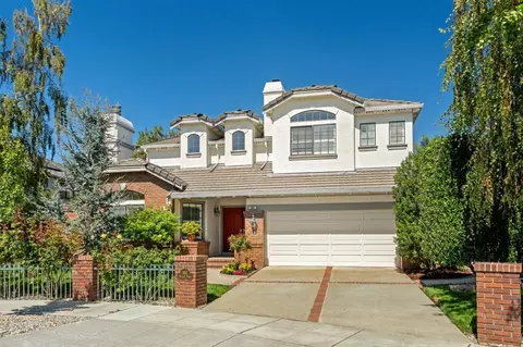 Exterior - 693 Waltham St, Mountain View, CA 94040 photo 2 of 18