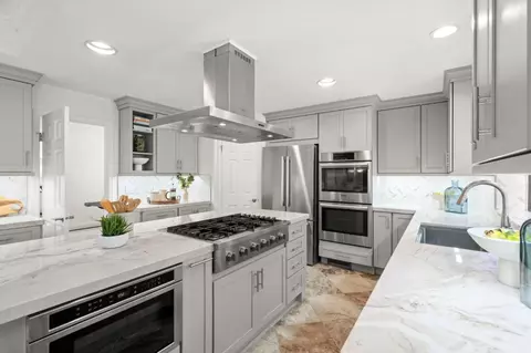 Kitchen - 693 Waltham St, Mountain View, CA 94040 photo 1 of 4