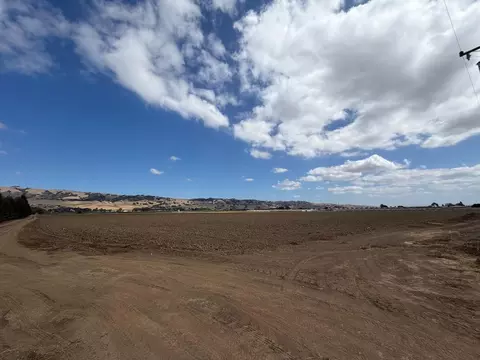 2665 Ferguson Rd, Gilroy, CA 95020 photo 10