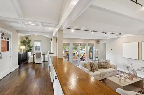 Entry Way - 331 5th Ave, Carmel, CA 93921 photo 3 of 6